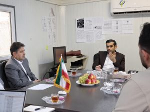 Sajjad Zakeri, CEO of Rah Gostar Naft, visited the Shahid Soleimani National Housing Project in Vavan to review construction progress and the remaining obstacles to completing the residential blocks under the company’s responsibility for handover to the client.